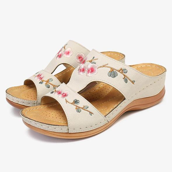 Blumen bestickte Vintage Casual Wedges Sandalen