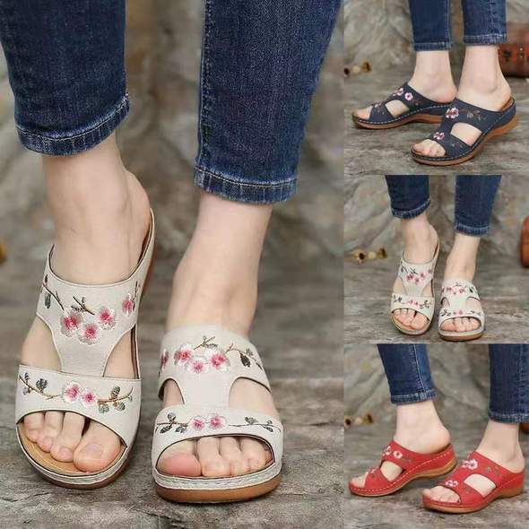 Blumen bestickte Vintage Casual Wedges Sandalen