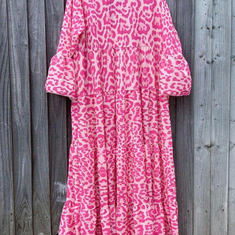 Le Pink Chic Kleid mit Leopardenmuster